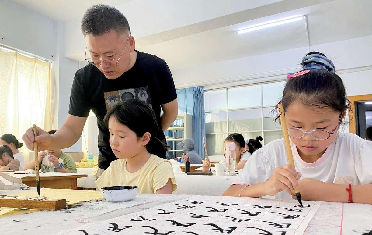市文化馆暑期公益课堂点亮孩子多彩假期