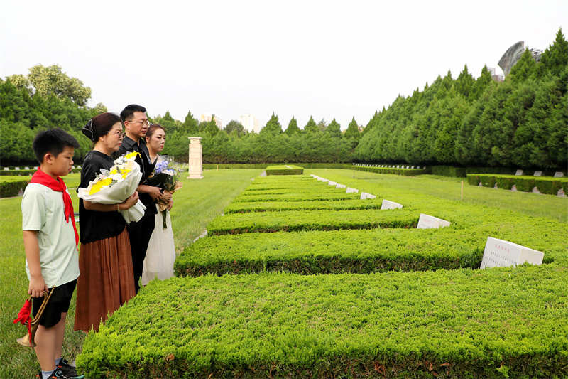 孔1.jpg