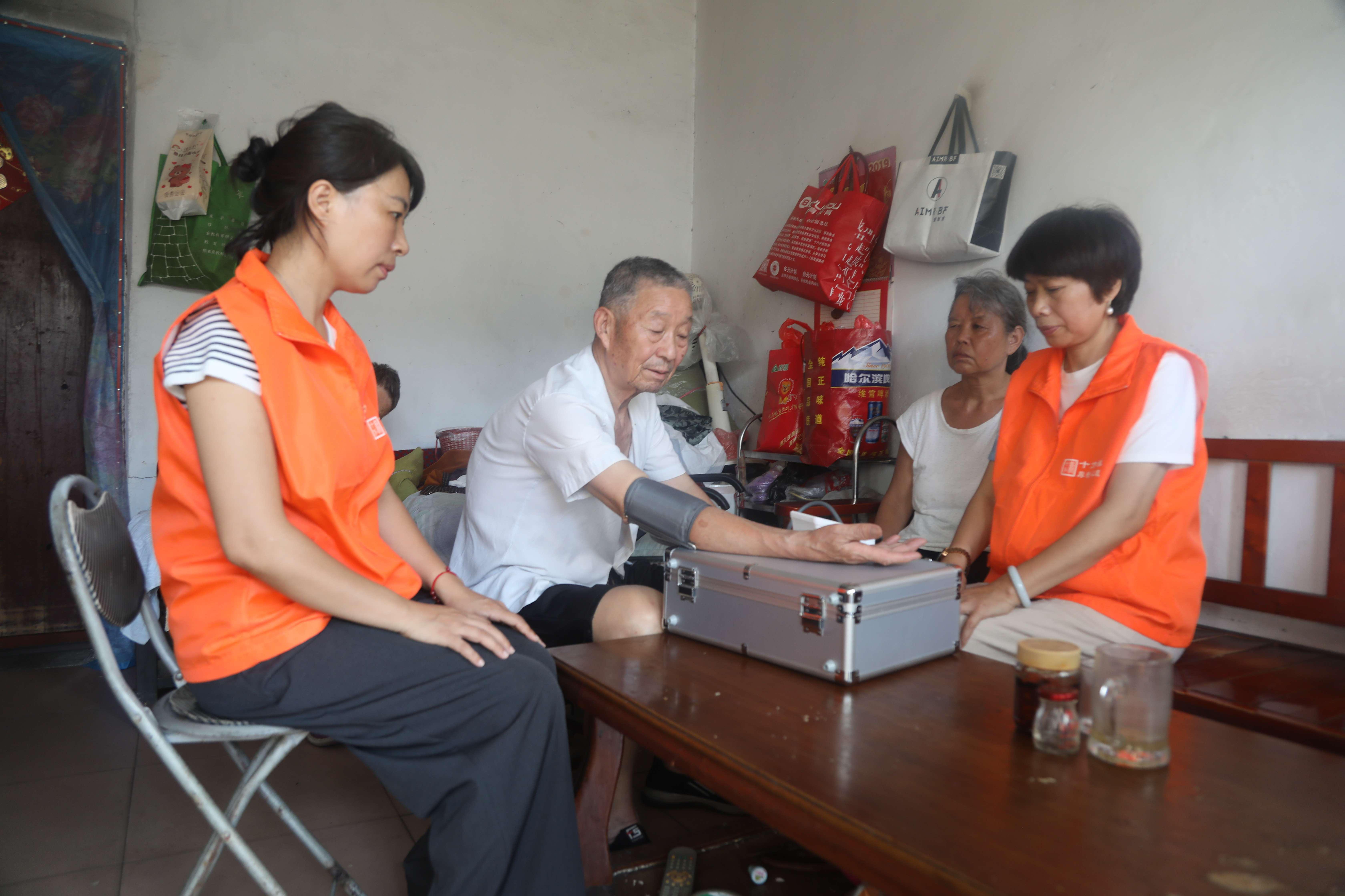 【听民声 办实事】“失能”不失关爱 服务触手可及 我市全面实施居家和社区养老服务提升行动