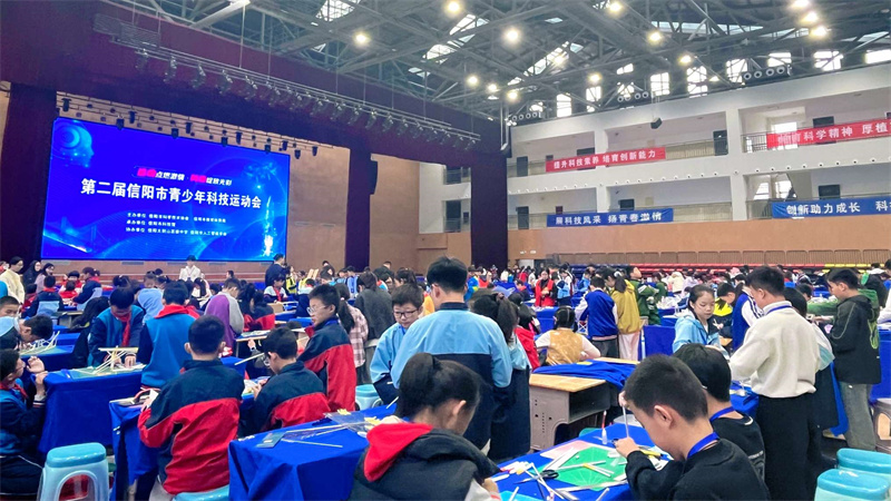 科技1.jpg