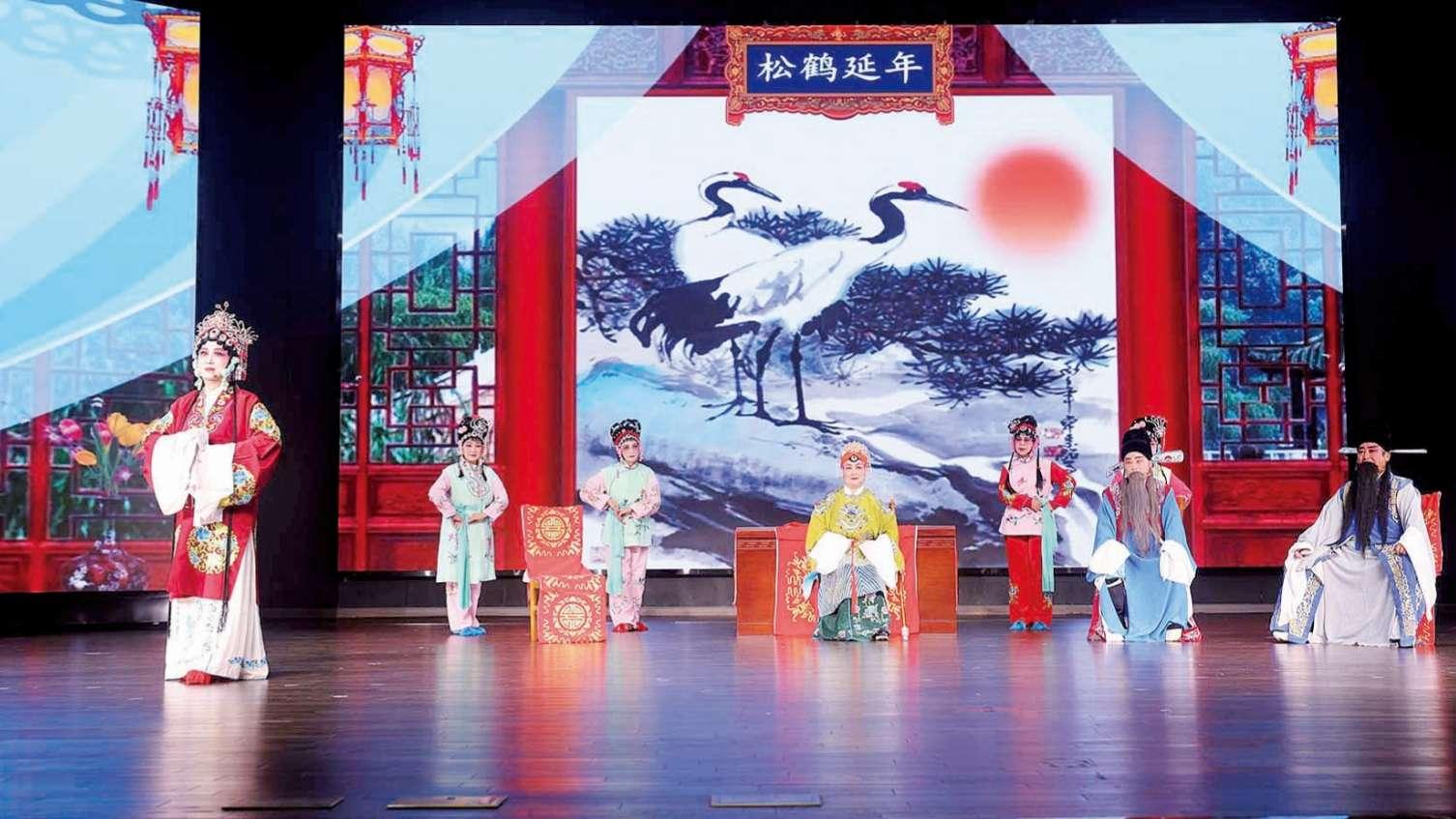 “中原文化大舞台”浉河区专场活动举办