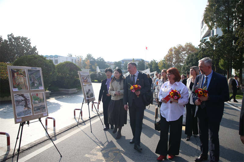 交流1.jpg 交流1.jpg