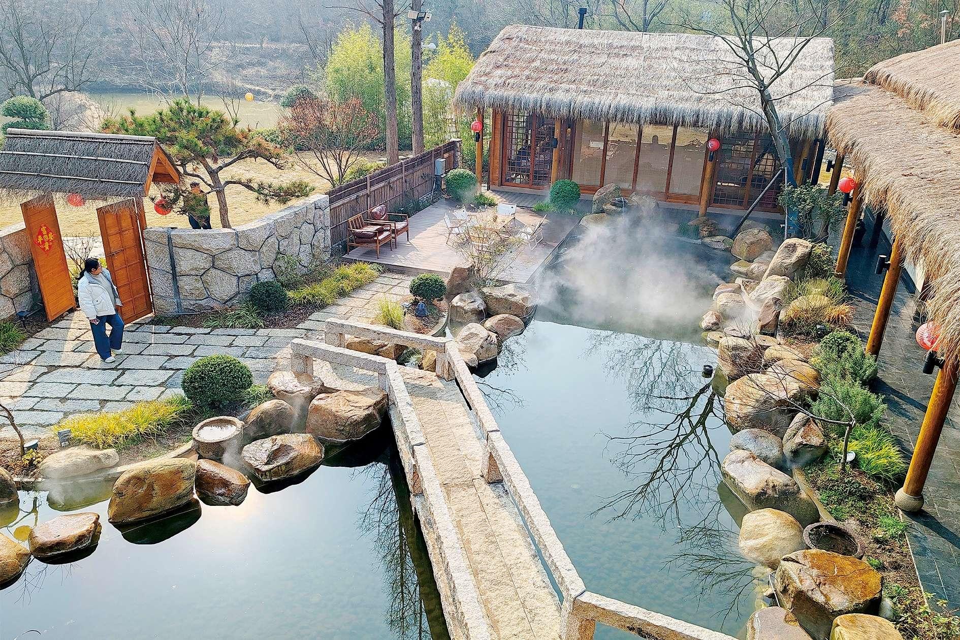 绘一幅小院连城乡的温馨图景