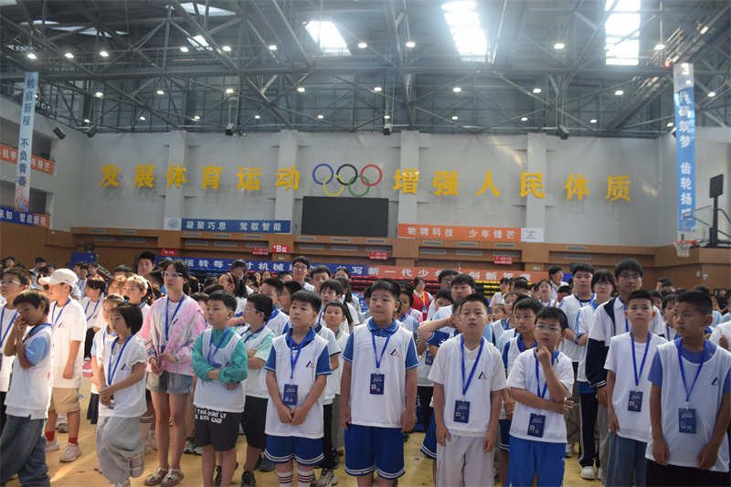 科创筑梦少年追光信阳市青少年机器人科技运动会举行(图2)