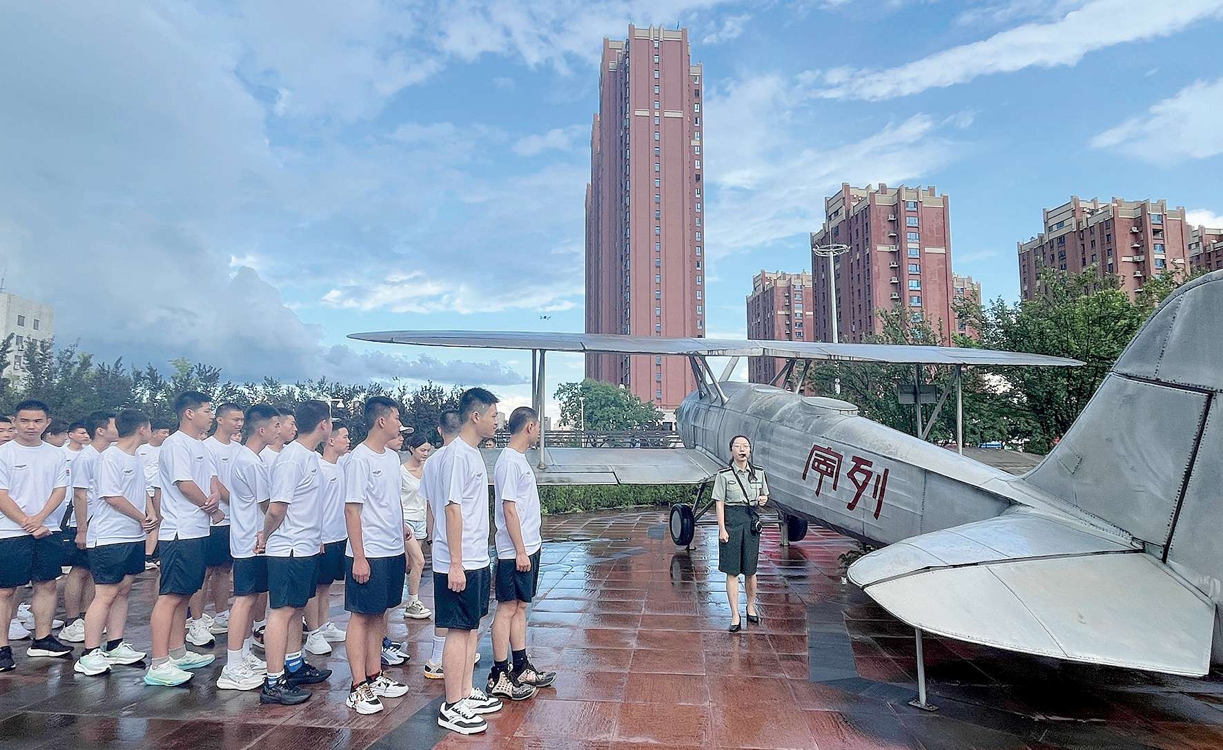 六1.jpg
