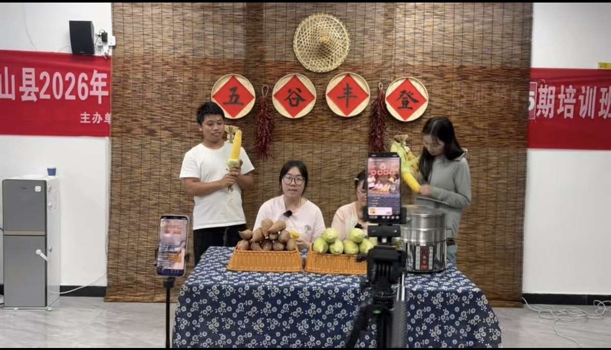 路2.jpg 路2.jpg